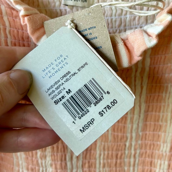 NWT FAHERTY lake view dress, medium - Picture 4 of 4